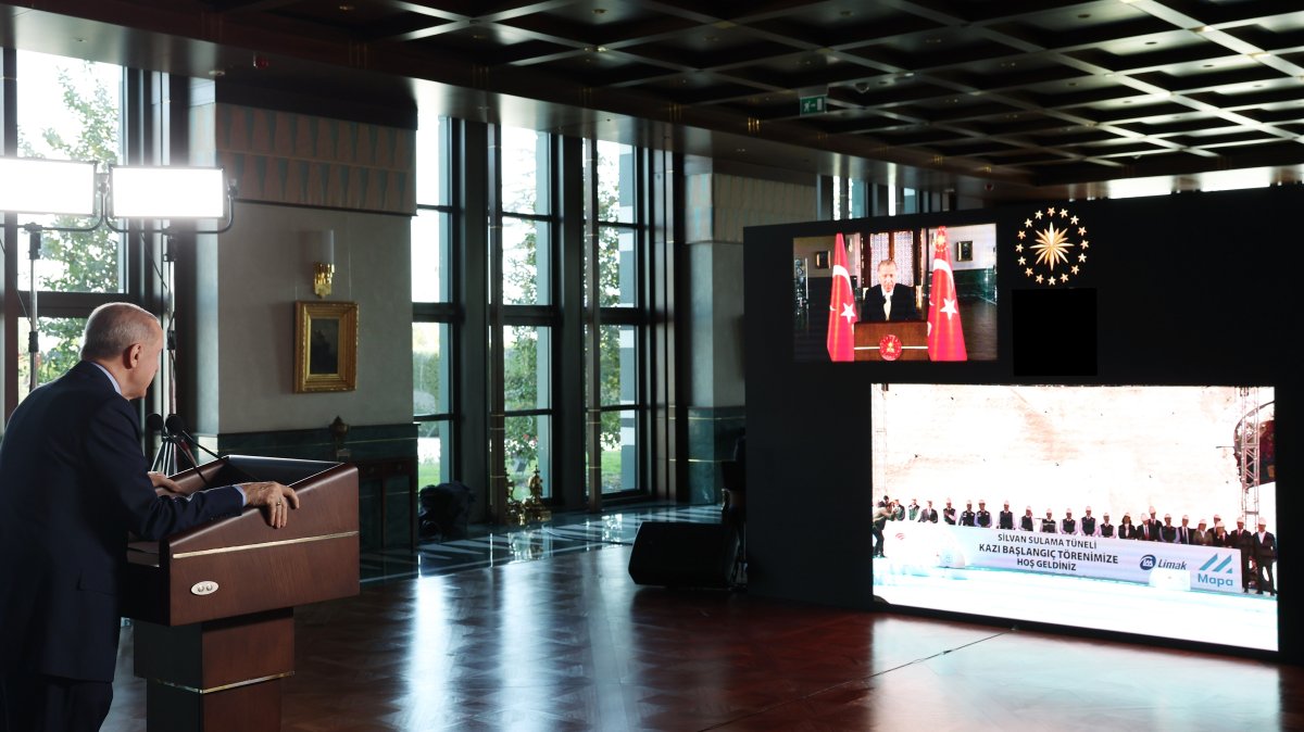 President Recep Tayyip Erdoğan addresses a ceremony marking the commencement of excavation works for the Silvan Tunnel, Ankara, Türkiye, on April 17, 2025. (IHA Photo)