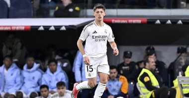 Real Madrid&#039;s Arda Güler in action during the La Liga match against Real Sociedad at the Bernabeu Stadium, Madrid, Spain, April 1, 2025. (AA Photo)