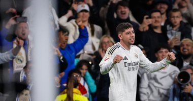 Real Madrid's Federico Valverde celebrates after scoring their first goal during the La Liga match against Athletic Club Bilbao at the Bernabeu Stadium, Madrid, Spain, April 20, 2025. (AFP Photo)
