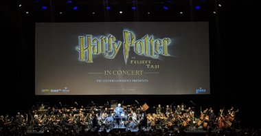 A scene from the "Harry Potter and the Sorcerer's Stone" live orchestra performance at the Volkswagen Arena, Istanbul, Türkiye, April 20, 2025. (AA Photo)