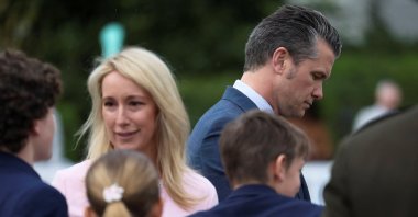 U.S. Secretary of Defense Pete Hegseth and his wife Jennifer Rauchet attend the annual White House Easter Egg Roll event, on the South Lawn of the White House in Washington, D.C., U.S., April 21, 2025. (Reuters Photo)