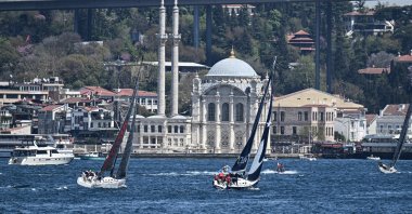 Sailors await the start of the 6th Presidential International Yacht Races off the Dolmabahçe Palace, Istanbul, Türkiye, April 23, 2025. (AA Photo)