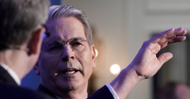 U.S. Treasury Secretary Scott Bessent speaks with Tim Adams, president and CEO of the Institute of International Finance (IIF) Global Outlook Forum, on the sidelines of the IMF and World Bank’s 2025 annual spring meetings in Washington, U.S., April 23, 2025. (Reuters Photo)