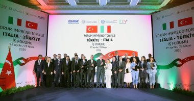 President Recep Tayyip Erdoğan and Italian Prime Minister Giorgia Meloni attend the Türkiye-Italy Business Forum in Rome, April 29, 2025. (AA Photo)