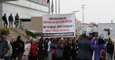 Women began their march outside the Çiğli municipality building in Izmir, western Türkiye, May 1, 2025. (AA Photo) 