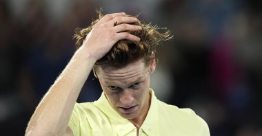 Italy&#039;s Jannik Sinner reacts after defeating Germany&#039;s Alexander Zverev in the men&#039;s singles final at the Australian Open, Melbourne, Australia, Jan. 26, 2025. (AP Photo)