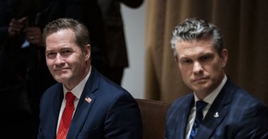 Mike Waltz (L), U.S. national security adviser, and Pete Hegseth, U.S. secretary of defense, during a lunch with U.S. President Donald Trump and Norway's Prime Minister Jonas Gahr Store (not pictured), in the cabinet room of the White House in Washington, D.C., U.S., April 24, 2025. (EPA Photo)