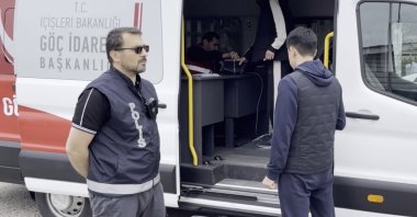 Officials from the migration directorate conduct inspections against irregular migration, Türkiye, April 3, 2025. (AA Photo)