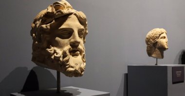 The head of a Zeus statue is displayed at the Ephesus Museum, Izmir, Türkiye, April 24, 2025. (AA Photo)