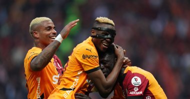 Galatasaray players celebrate after Victor Osimhen&#039;s goal against Sivasspor at the RAMS Park, Istanbul, Türkiye, May 3, 2025. (AA Photo)