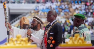 President of Gabon Brice Oligui Nguema (C) takes part in a traditional ceremony during his swearing-in, Libreville, Gabon, May 3, 2025. (AFP Photo)
