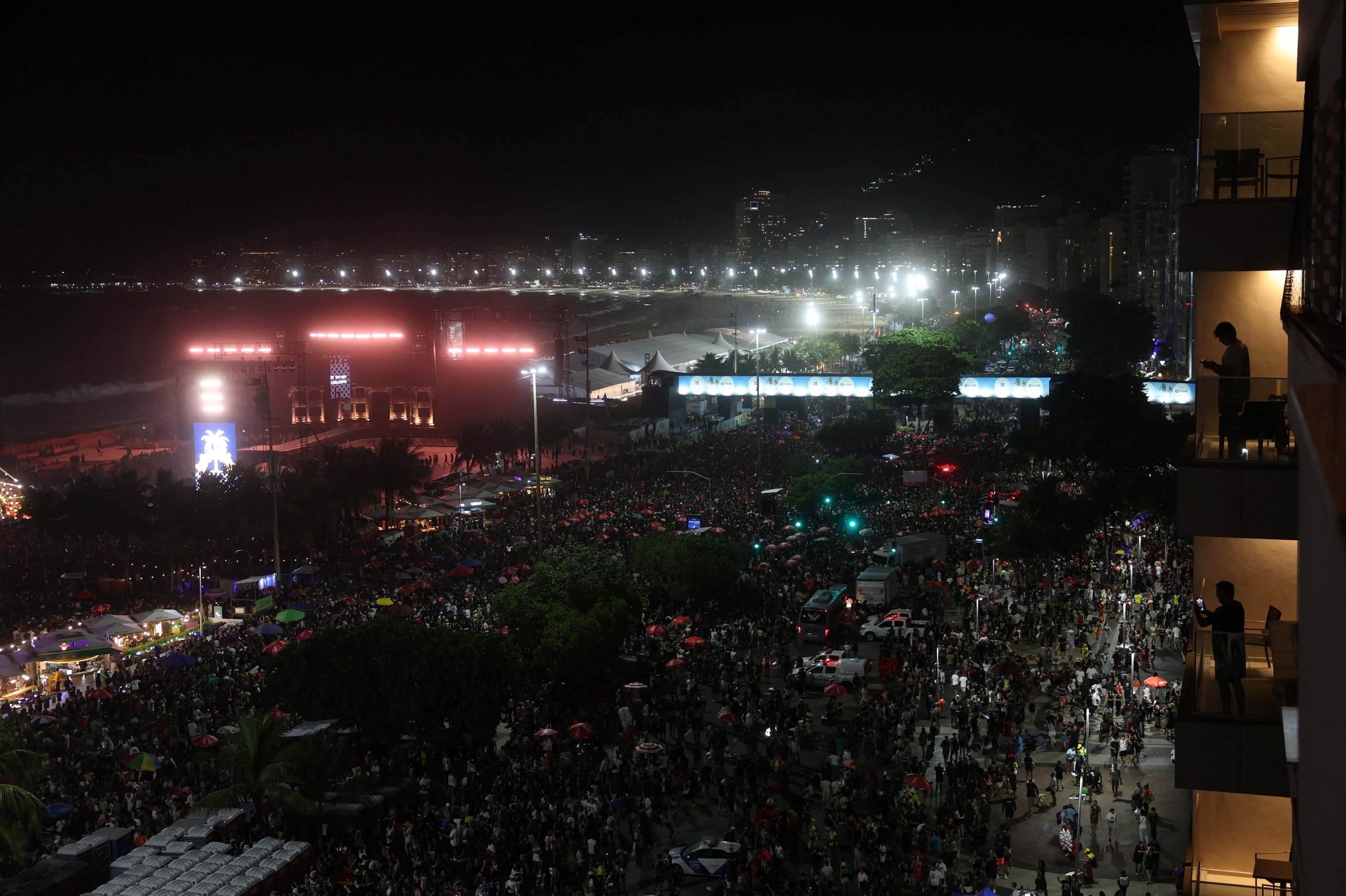 People gather before Lady Gaga's open concert, Copacabana Beach, Rio de Janeiro, Brazil, May 3, 2025. (Reuters Photo)