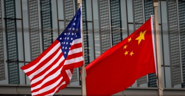  The flags of the U.S. and China flutter in Beijing, China, Nov. 15, 2023. (EPA Photo)