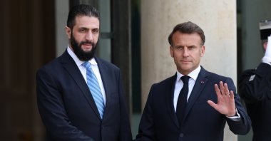 French President Emmanuel Macron (R) receives Syrian interim President Ahmed al-Sharaa at the Elysee Palace, Paris, France, May 7, 2025. (EPA Photo)