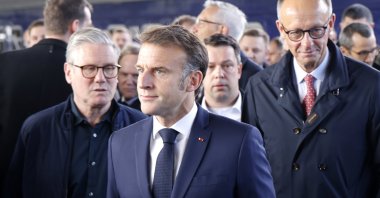 France's President Emmanuel Macron (C), Britain's Prime Minister Keir Starmer (L), and Germany's Chancellor Friedrich Merz (R) arrive at Kyiv railway station, in Kyiv, Ukraine, May 10, 2025. (EPA Photo)