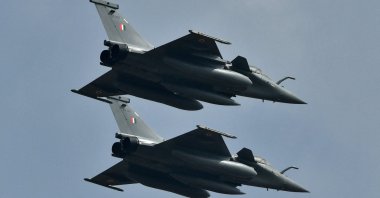 Indian Air Force&#039;s Rafale fighter jets fly past during the &quot;Aero India 2021&quot; air show at Yelahanka air base in Bengaluru, India, Feb. 3, 2021. (Reuters Photo)