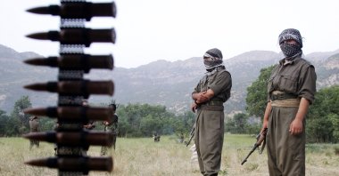 PKK terrorists seen with weapons at a &quot;training session,&quot; Duhok, Iraq, June 20, 2007. (AFP Photo)