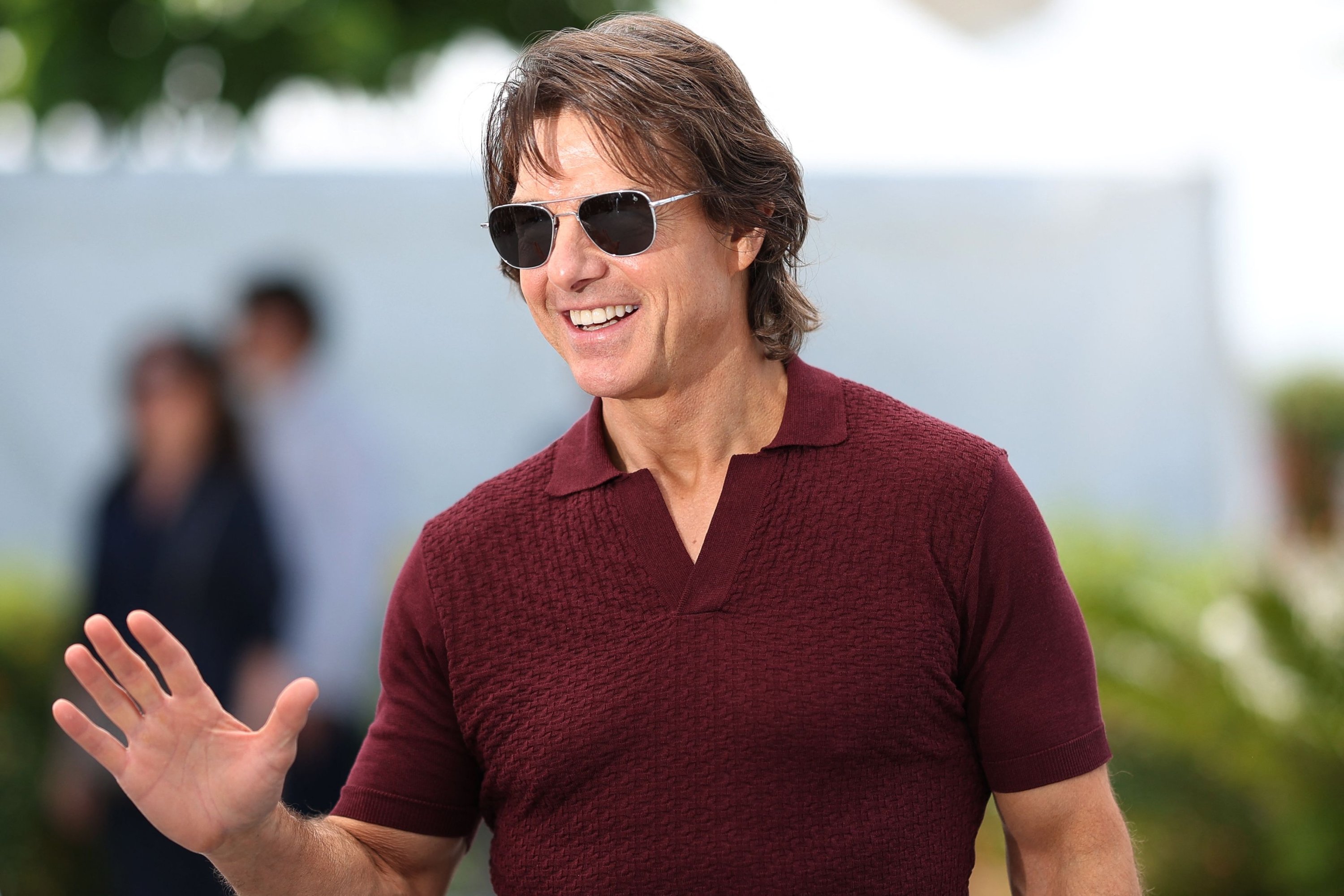 Tom Cruises Mission: Impossible unveils action at Cannes