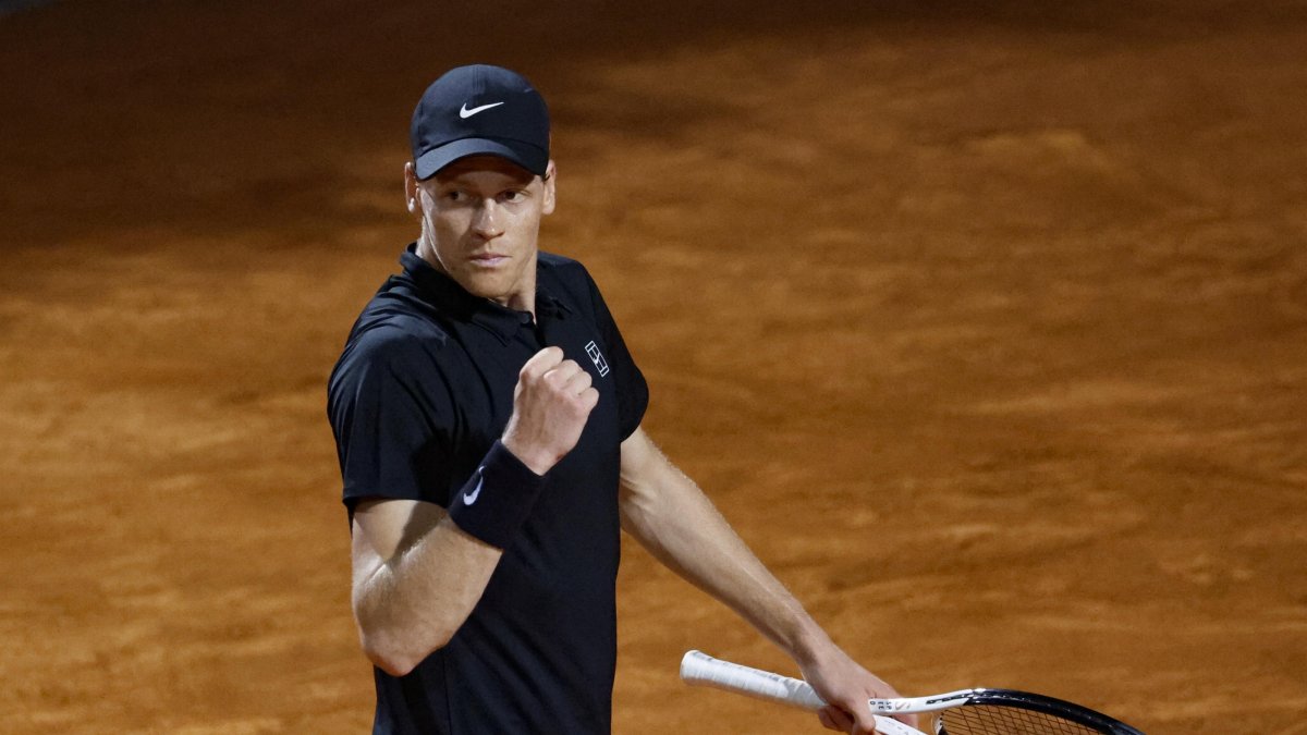Italy&#039;s Jannik Sinner gestures as he plays against Argentina&#039;s Francisco Cerundolo during their men&#039;s singles round of 16 match at the Italian Open tennis tournament, Rome, Italy, May 13, 2025. (EPA Photo)