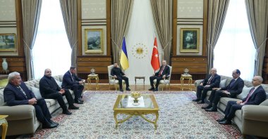 President Recep Tayyip Erdoğan and Ukrainian President Volodymyr Zelenskyy attend a meeting at the Presidential Complex in Ankara, May 15, 2025. (Presidential Communications Directorate Handout via AFP)