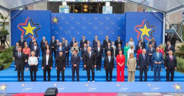 Albania&#039;s Prime Minister Edi Rama poses with officials for a group photo during the European Political Community Summit at Skanderbeg Square in Tirana, Albania, May 16, 2025. (REUTERS Photo)