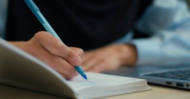 The Education Ministry returns 398 students to their previous grade after discovering false grading and attendance records in private schools. (Shutterstock Photo)