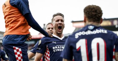 PSV&#039;s Luuk de Jong celebrates after scoring a goal during the Dutch Eredivisie football match between Sparta Rotterdam and PSV Eindhoven at the Sparta Stadion Het Kasteel, Rotterdam, Netherlands, May 18, 2025. (AFP Photo)