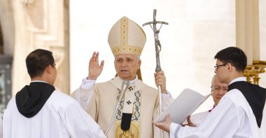 Pope Leo XIV leads the Regina Caeli prayer after a Holy Mass for the beginning of his pontificate, in St. Peter&#039;s Square, Vatican City, May 18, 2025. (EPA Photo)