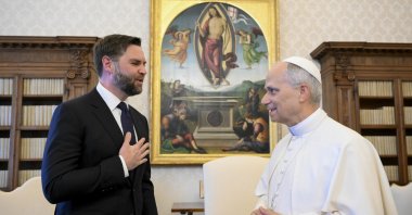 U.S. Vice President JD Vance (L) and Pope Leo XIV during their meeting in the Vatican, May 19, 2025. (EPA Photo)