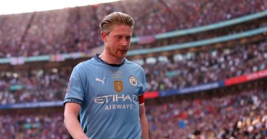 Manchester City&#039;s Kevin De Bruyne looks dejected after FA Cup final match against Crystal Palace at Wembley Stadium, London, U.K., May 17, 2025. (Reuters Photo)
