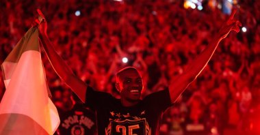 Galatasaray&#039;s Victor Osimhen celebrates after the team&#039;s 25th Süper Lig title win, Istanbul, Türkiye, May 18, 2025. (AA Photo)