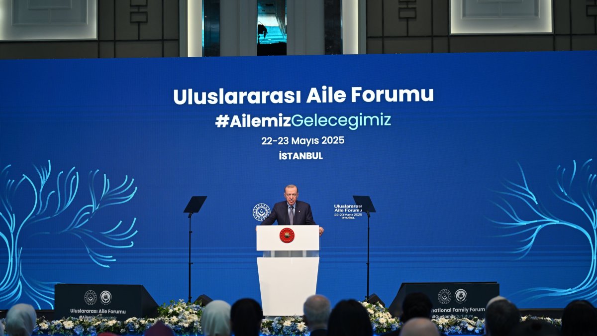 President Recep Tayyip Erdoğan addresses the closing session of the International Family Forum, Istanbul, Türkiye, May 23, 2025. (AA Photo) President Recep Tayyip Erdoğan addresses the closing session of the International Family Forum, Istanbul, Türkiye, May 23, 2025. (AA Photo)