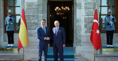 President Recep Tayyip Erdoğan and Spain&#039;s Prime Minister Pedro Sanchez shake hands during their meeting in Istanbul, May 23, 2025. (AA Photo)