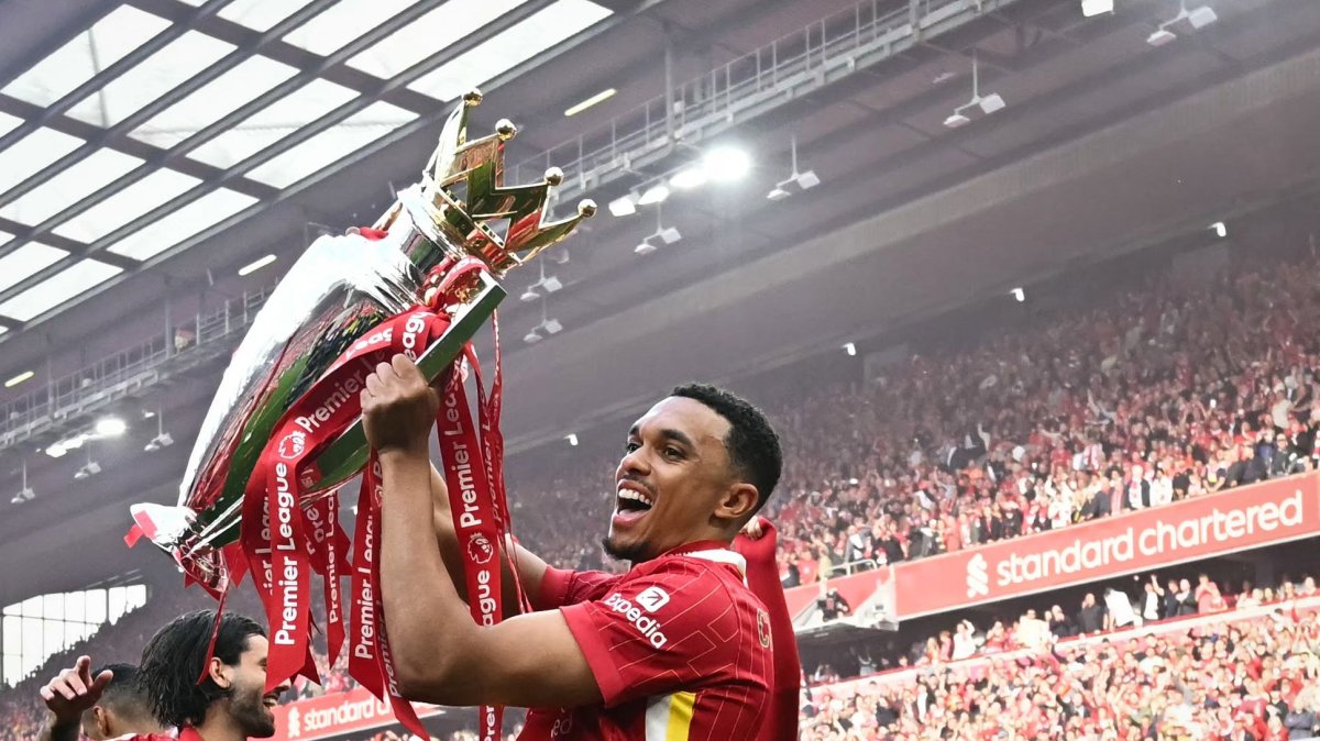 Alexander-Arnold leaves Liverpool on high note, lifting EPL trophy