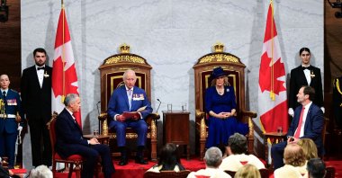 Canada&#039;s Prime Minister Mark Carney sits near King Charles III and Queen Camilla, in the Senate Chamber at the Senate of Canada Building for the State Opening of the Parliament of Canada, as part of the Royals&#039; two-day visit to Canada, in Ottawa May 27, 2025. (Reuters Photo)