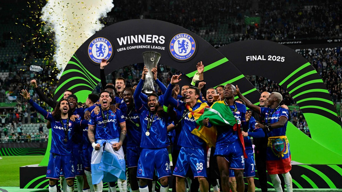 Chelsea top Real Betis 4-1 to win Conference League