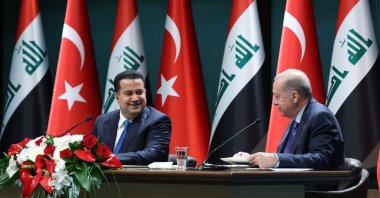 President Recep Tayyip Erdoğan (R) and Iraqi Prime Minister Mohammed S. Al Sudani attend the signing ceremony of memoranda of understanding between Iraq and Türkiye, Ankara, Türkiye, May 8, 2025. (İHA Photo)