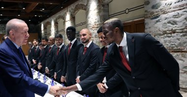 President Recep Tayyip Erdoğan shakes Galatasaray player Victor Osimhen&#039;s hand at the Dolmabahçe Presidential Office, Istanbul, Türkiye, May 29, 2025. (AA Photo)