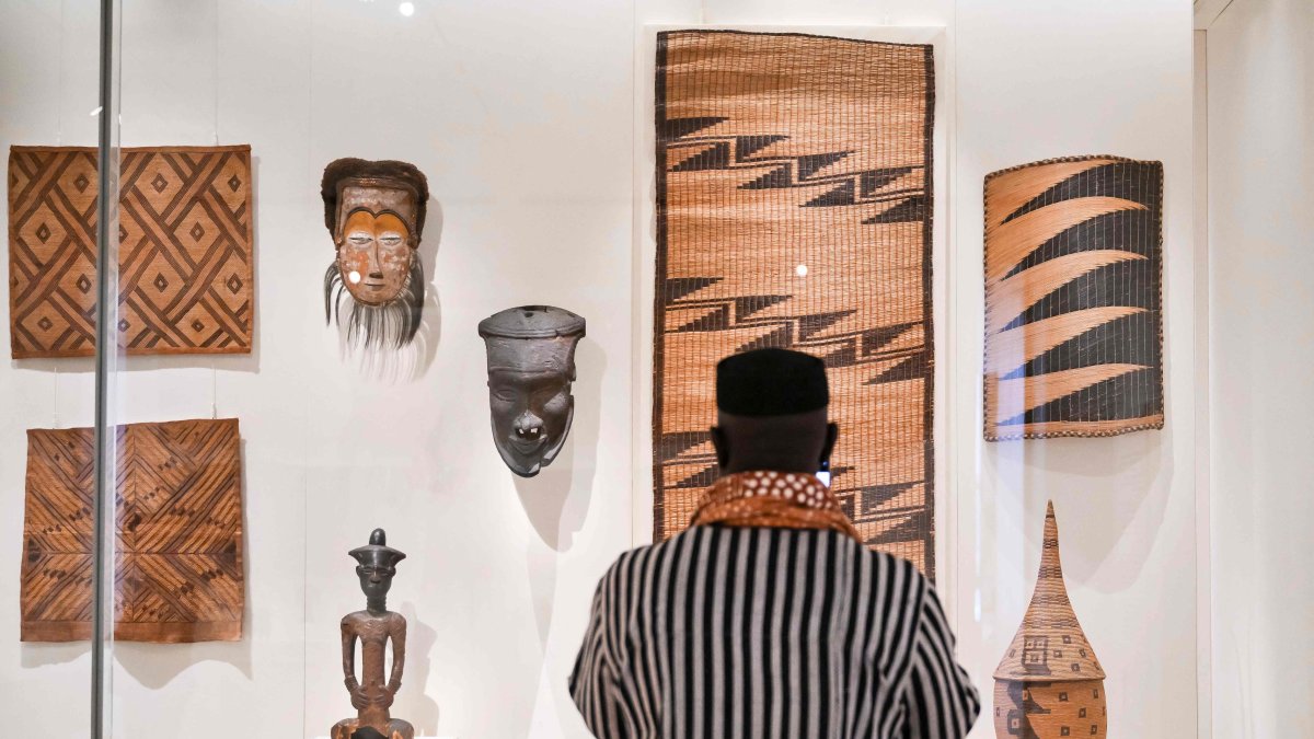 Art is displayed at the reopening press preview of three distinct new gallery suites for the Arts of Africa, the Ancient Americas and Oceania in the Michael C. Rockefeller Wing at The Met Museum, New York City, U.S., May 28, 2025. (AFP Photo)