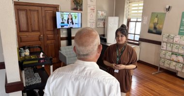 A YEDAM specialist provides counseling support to a former alcohol addict at the Green Crescent Counseling Center, Zonguldak, Türkiye, May 29, 2025. (AA Photo)