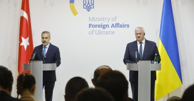 Ukrainian Foreign Minister Andrii Sybiha (R) and Foreign Minister Hakan Fidan attend a joint press conference after their meeting, Kyiv, Ukraine, May 30, 2025. (EPA Photo)