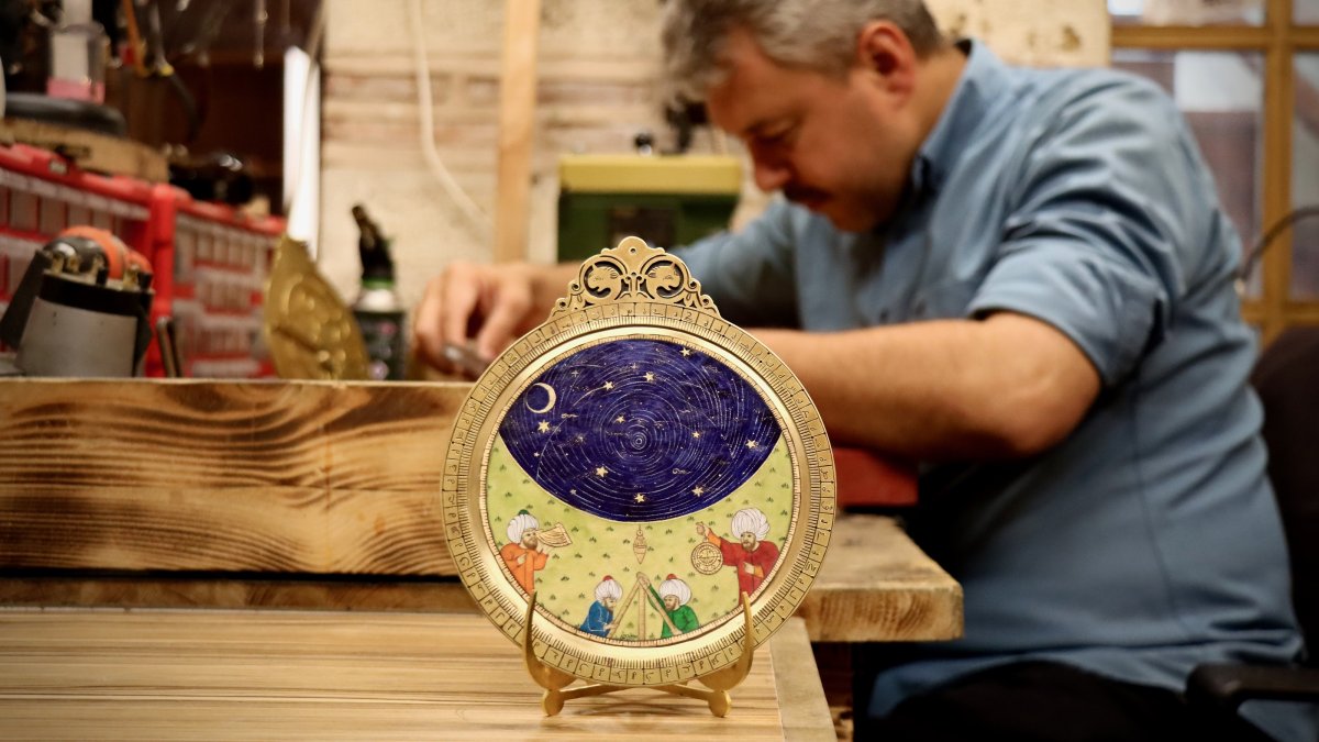 Artists fuse medieval science, traditional art in astrolabe project