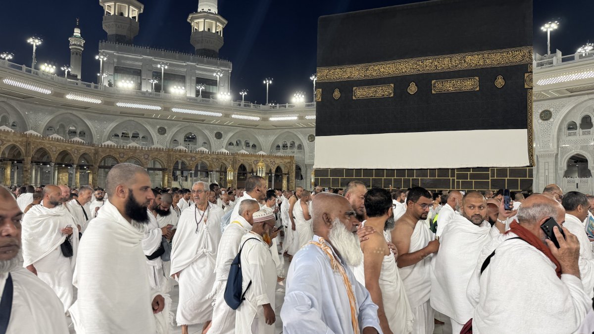 Pilgrims perform tawaf around the Kaaba as part of their Hajj rituals in Mecca, Saudi Arabia, May 31, 2025. (AA Photo)