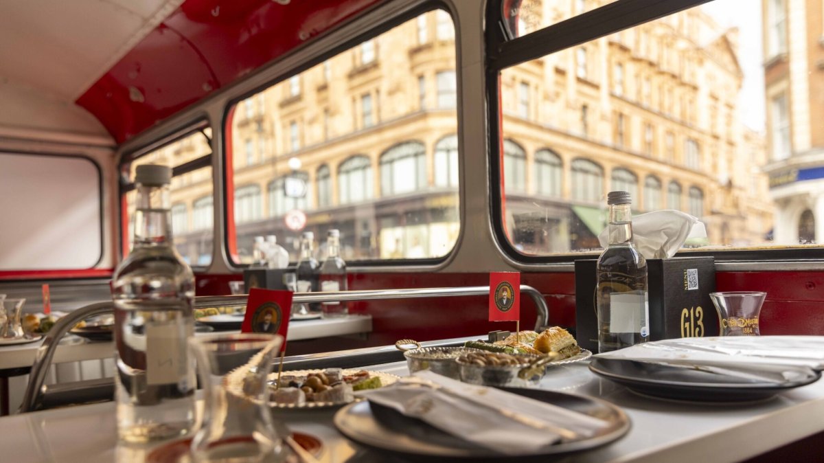An interior view of the Hafız Mustafa bus, London, U.K. (Photo by Tülay Kalyon Haznedaroğlu)