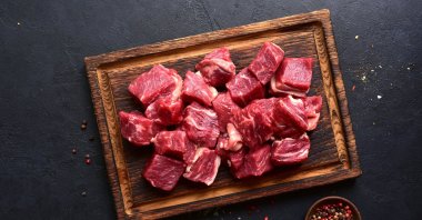 Red meat is central to Eid al-Adha celebrations, but experts urge moderation, proper cooking and safe handling to prevent health issues. (Shutterstock Photo)