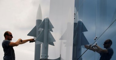 A worker installs two Rafael Air Missile Defence models, before the opening of the 53rd Paris Air Show at Le Bourget Airport near Paris, France June 14, 2019. (Reuters File Photo)