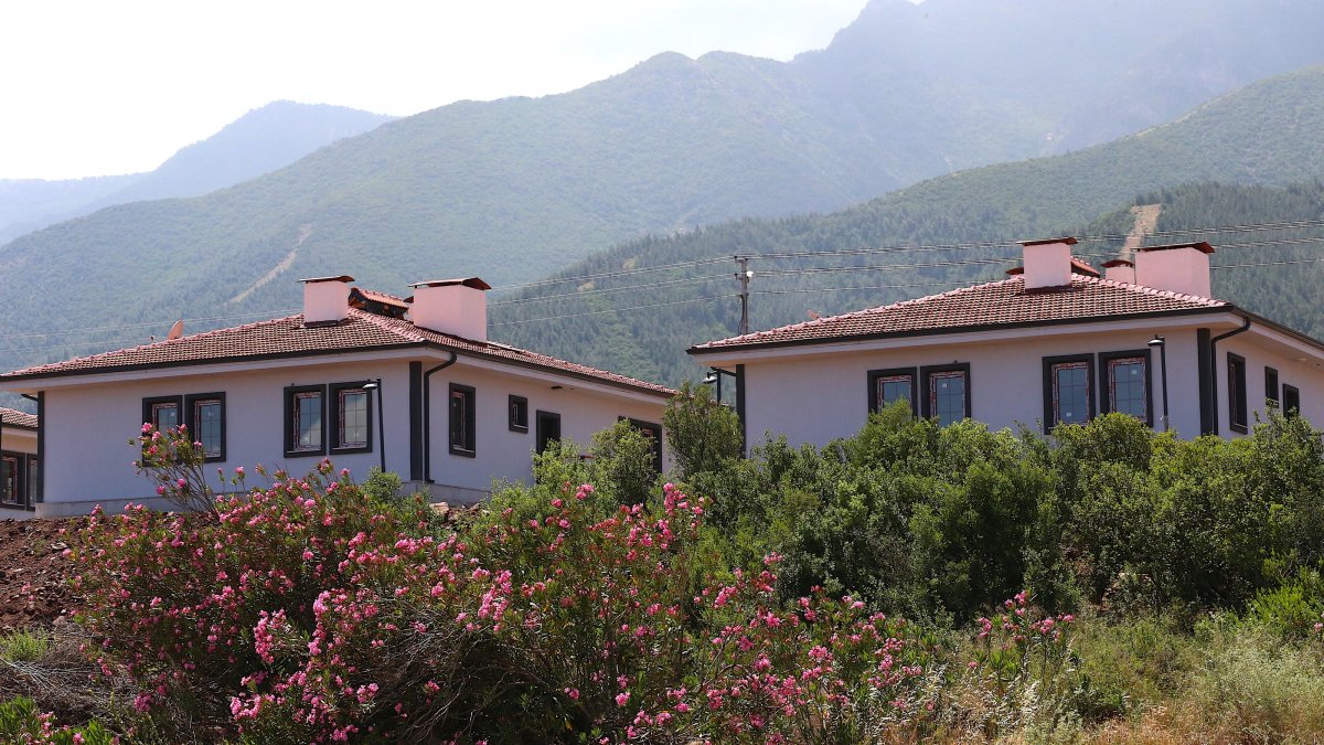 Newly built village-style disaster homes stand ready for residents, Hatay, Türkiye, May 28, 2025. (AA Photo)
