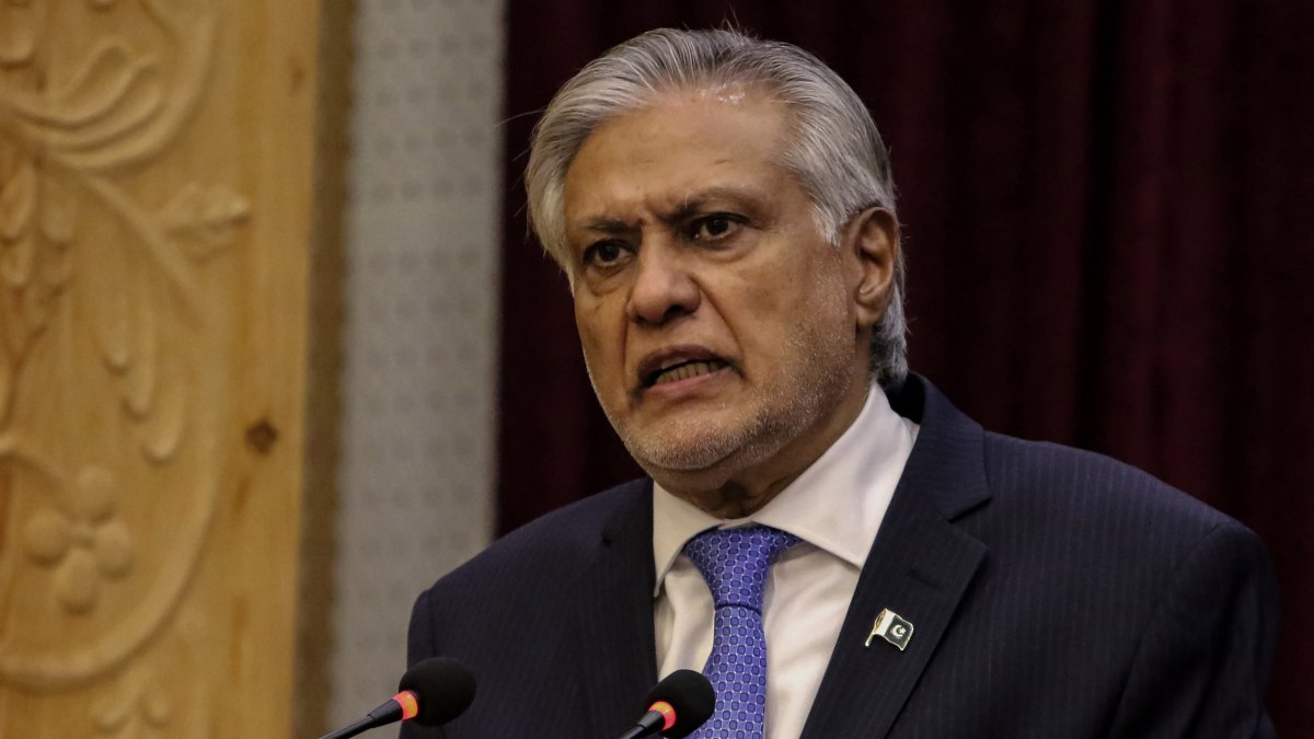 Pakistan&#039;s Deputy Prime Minister and Foreign Minister Ishaq Dar speaks in Kabul, Afghanistan, April 19, 2025. (EPA Photo)