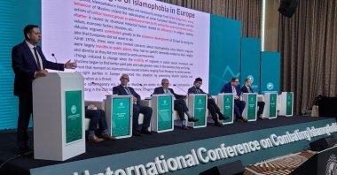 Hüseyin Işıksal, special adviser of the TRNC Presidency, gives a speech at the conference “Islamophobia in Focus: Unveiling Bias, Shattering Stigmas,” Baku, Azerbaijan, May 27, 2025. (Courtesy of Hüseyin Işıksal)