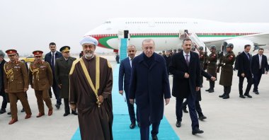 President Recep Tayyip Erdoğan welcomes Oman's Sultan Haitham bin Tariq (L) at Esenboğa Airport in the capital Ankara, Türkiye, Nov. 28, 2024. (AA File Photo)